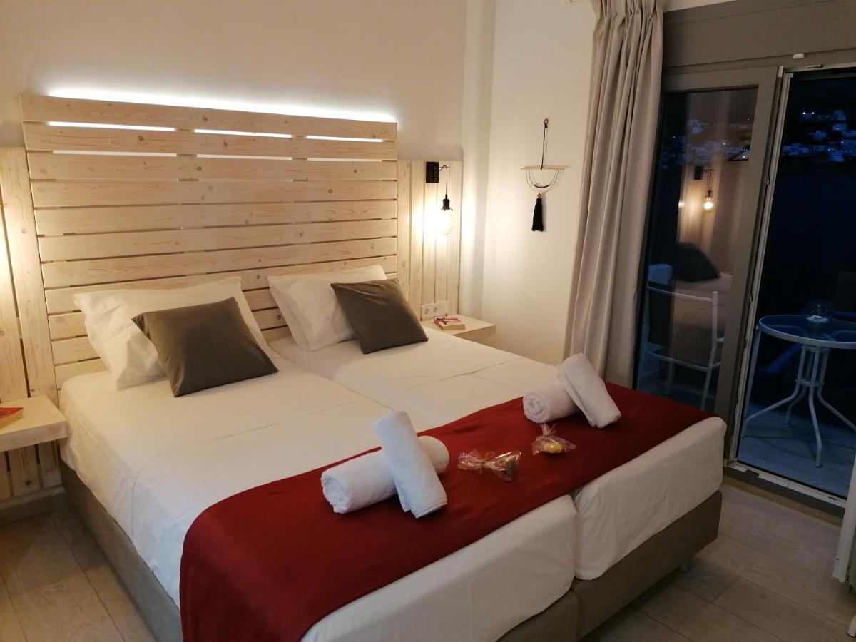 Afrodite Luxury Rooms Telendos Bagian luar foto